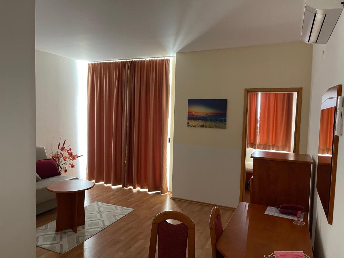 Villa Sunce Podgora Exterior foto